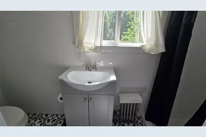 63 La Salle Drive, Providence, RI 02908 - Photo 4