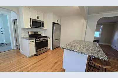 63 La Salle Drive, Providence, RI 02908 - Photo 2