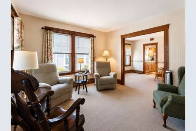 484 Daggett Avenue, Pawtucket, RI 02861 - Photo 2