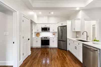 18 State Street #5, Bristol, RI 02809 - Photo 8