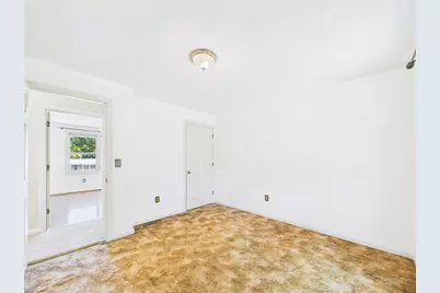 112 Longmeadow Avenue, Warwick, RI 02889 - Photo 24