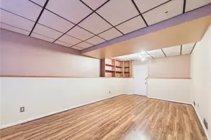 112 Longmeadow Ave, Warwick, RI 02889 - Photo 30