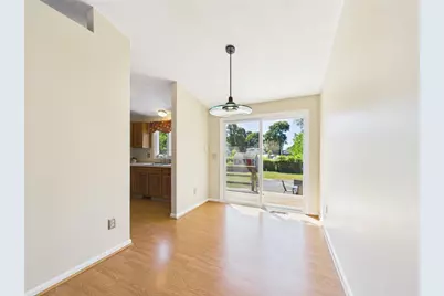112 Longmeadow Avenue, Warwick, RI 02889 - Photo 16
