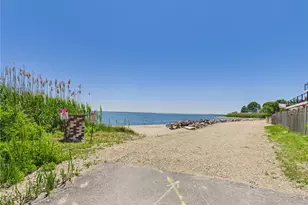 112 Longmeadow Ave, Warwick, RI 02889 - Photo 36