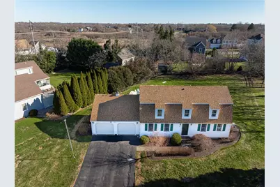 20 Samson Lane, Middletown, RI 02842 - Photo 2