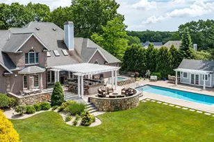 7 Josephine Dr, Smithfield, RI 02917 - Photo 10
