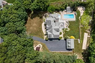 7 Josephine Dr, Smithfield, RI 02917 - Photo 8