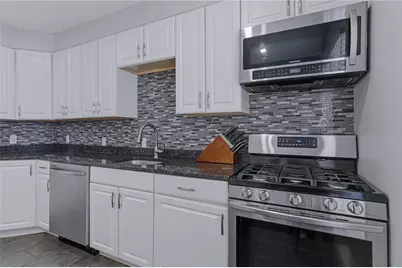 1175 Lonsdale Avenue, Lincoln, RI 02865 - Photo 4