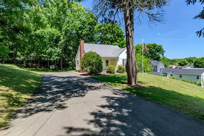 105 Borden Avenue, Johnston, RI 02919 - Photo 2