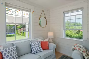 122 Ruggles Ave, Newport, RI 02840 - Photo 14