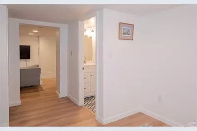 122 Ruggles Avenue, Newport, RI 02840 - Photo 42