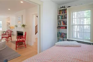 122 Ruggles Ave, Newport, RI 02840 - Photo 20
