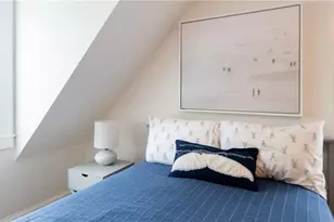 122 Ruggles Ave, Newport, RI 02840 - Photo 28