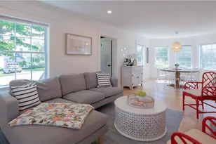 122 Ruggles Ave, Newport, RI 02840 - Photo 4