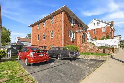 787 Admiral Street, Providence, RI 02908 - Photo 4
