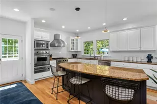 19 Cassandra Ln, North Kingstown, RI 02852 - Photo 20