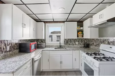 28 Orlo Avenue, East Providence, RI 02914 - Photo 4