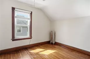 28 Orlo Ave, East Providence, RI 02914 - Photo 24