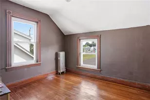 28 Orlo Ave, East Providence, RI 02914 - Photo 20