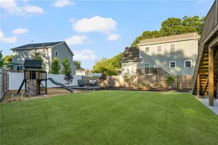294 E Greenwich Ave, West Warwick, RI 02893 - Photo 34