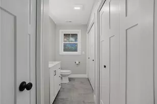 294 E Greenwich Ave, West Warwick, RI 02893 - Photo 28