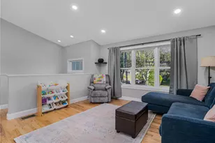 294 E Greenwich Ave, West Warwick, RI 02893 - Photo 6