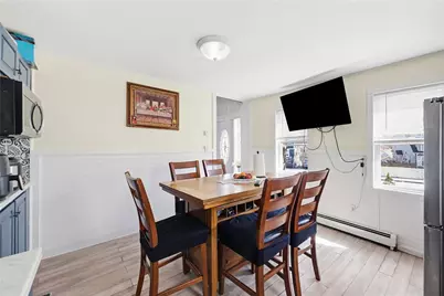 196 Simmonsville Avenue, Johnston, RI 02919 - Photo 22