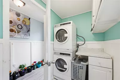 196 Simmonsville Avenue, Johnston, RI 02919 - Photo 6