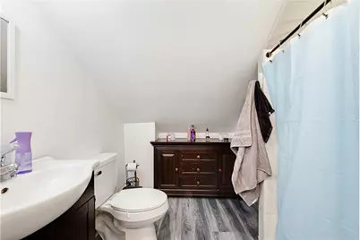 196 Simmonsville Avenue, Johnston, RI 02919 - Photo 18