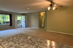 571 Pocasset Ct, Warwick, RI 02886 - Photo 10