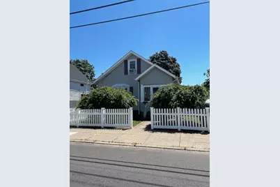 217 Evergreen Street, Pawtucket, RI 02861 - Photo 2