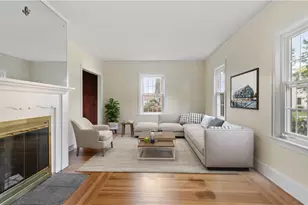 20 Bowen St, East Providence, RI 02916 - Photo 4
