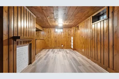 20 Bowen Street, East Providence, RI 02916 - Photo 18