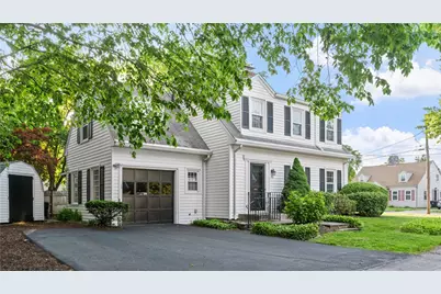20 Bowen Street, East Providence, RI 02916 - Photo 2