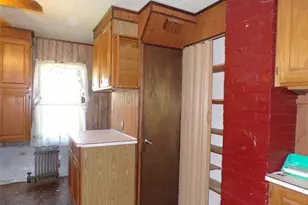 314 Arlington Ave, Warwick, RI 02889 - Photo 6