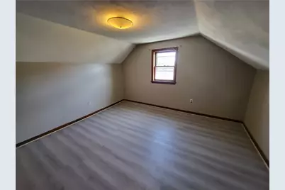 127 Sherman Street, Pawtucket, RI 02860 - Photo 8