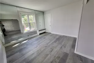 127 Sherman St, Pawtucket, RI 02860 - Photo 12