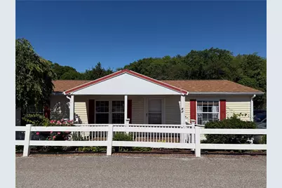 27 Woodward Unit 57 Road, Lincoln, RI 02865 - Photo 2