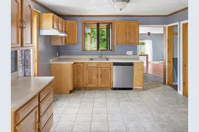 82 Wells Street, Westerly, RI 02891 - Photo 10