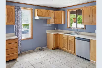 82 Wells Street, Westerly, RI 02891 - Photo 12