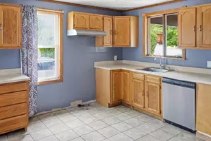 82 Wells St, Westerly, RI 02891 - Photo 12