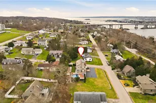 42 Lewis St, Tiverton, RI 02878 - Photo 46