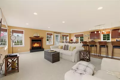 42 Lewis Street, Tiverton, RI 02878 - Photo 8