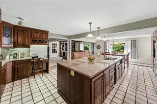 43 Follett St, Cumberland, RI 02864 - Photo 8