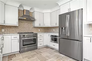 4 Shore Rd, Westerly, RI 02891 - Photo 12