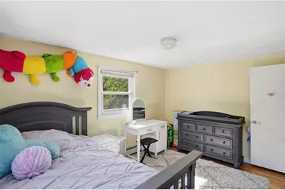 10 Faxon Street, West Warwick, RI 02893 - Photo 20