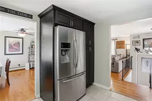 10 Faxon St, West Warwick, RI 02893 - Photo 12