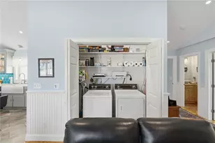 66 Mare Terrace, Portsmouth, RI 02871 - Photo 28