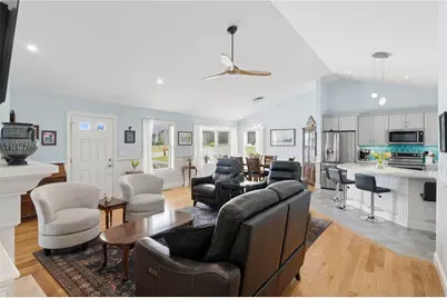 66 Mare Terrace, Portsmouth, RI 02871 - Photo 14