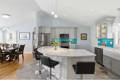 66 Mare Terrace, Portsmouth, RI 02871 - Photo 6
